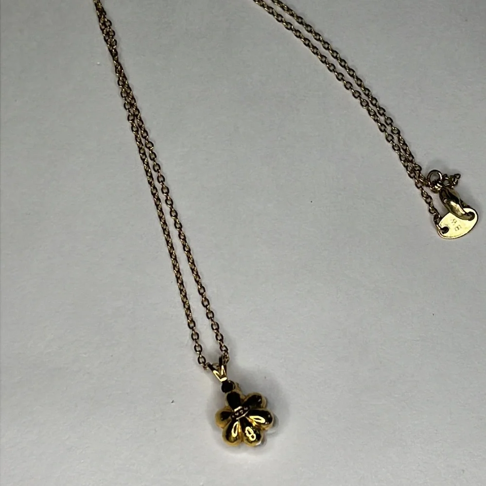 Avon vintage pendant